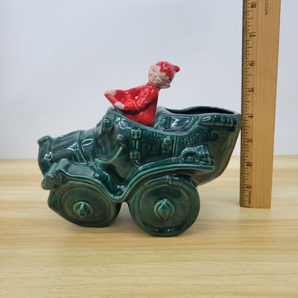 Vintage Red Pixie im Jalopy Planter -elf driving car-succulent planter - Picture 11 of 16